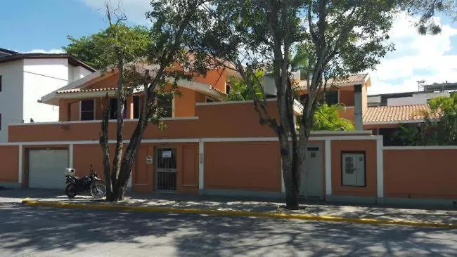 Residence Oasis Bocachica ボカ・チカ アパート